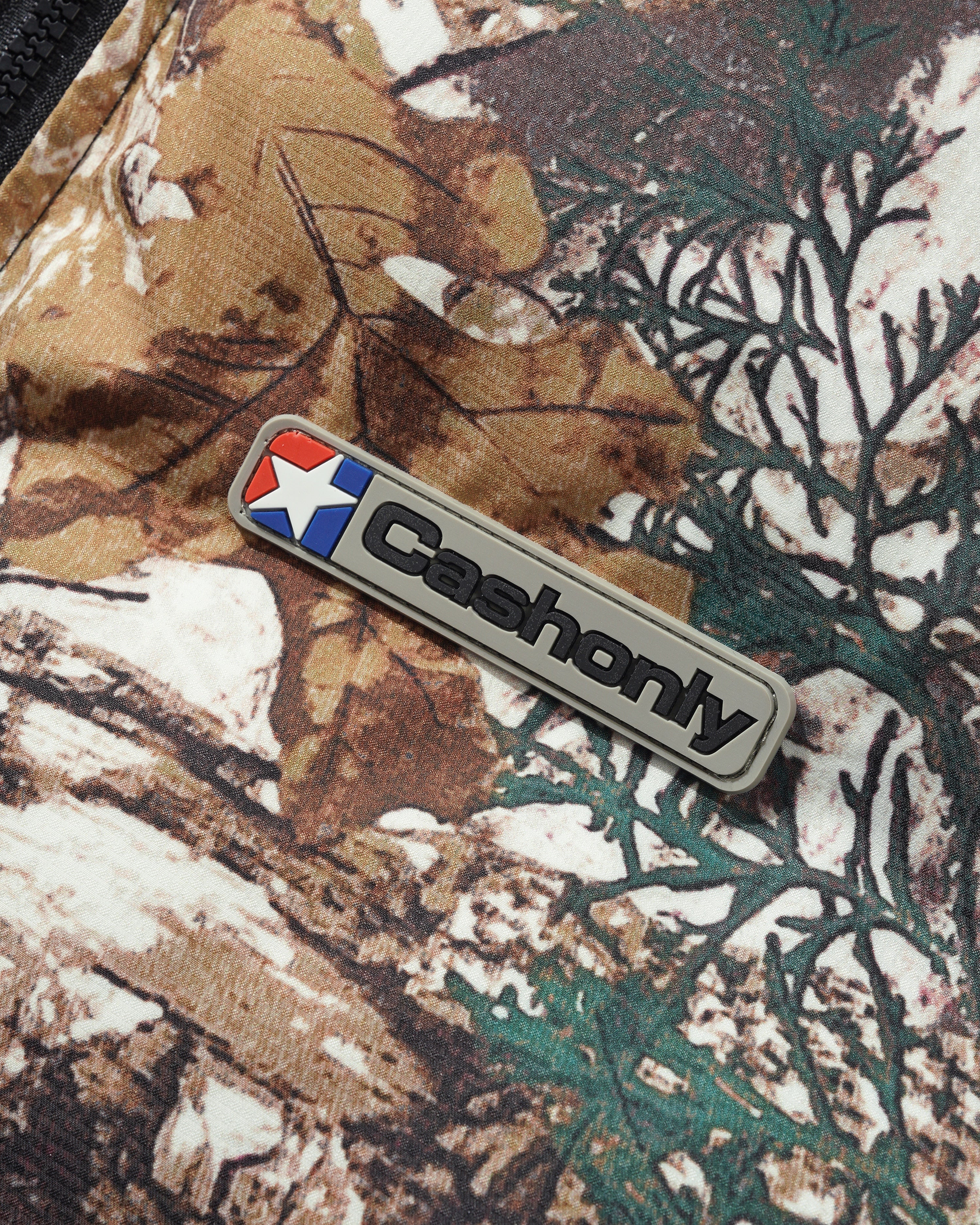Grove Reversible Puffer Jacket - Black/Camo