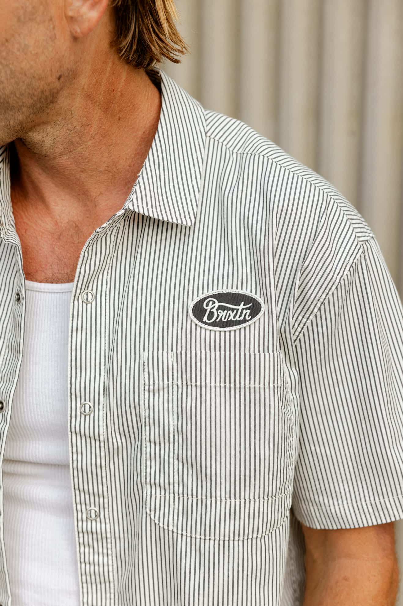 Builders Auto Chemise M/C - Rayures Noir/Blanc Cassé