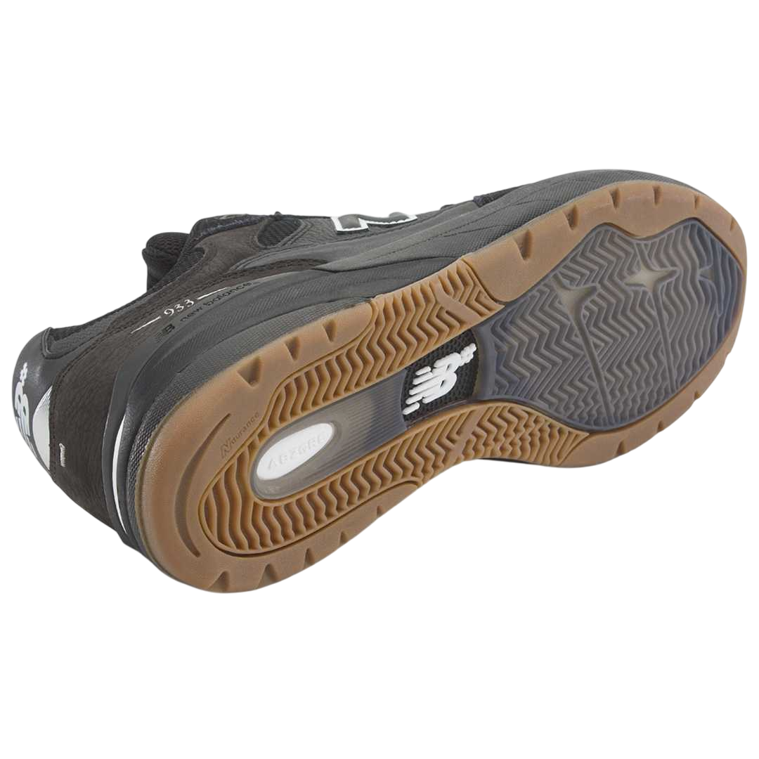 NB Numeric Andrew Reynolds 933 - Noir/Noir (NM933NAP)