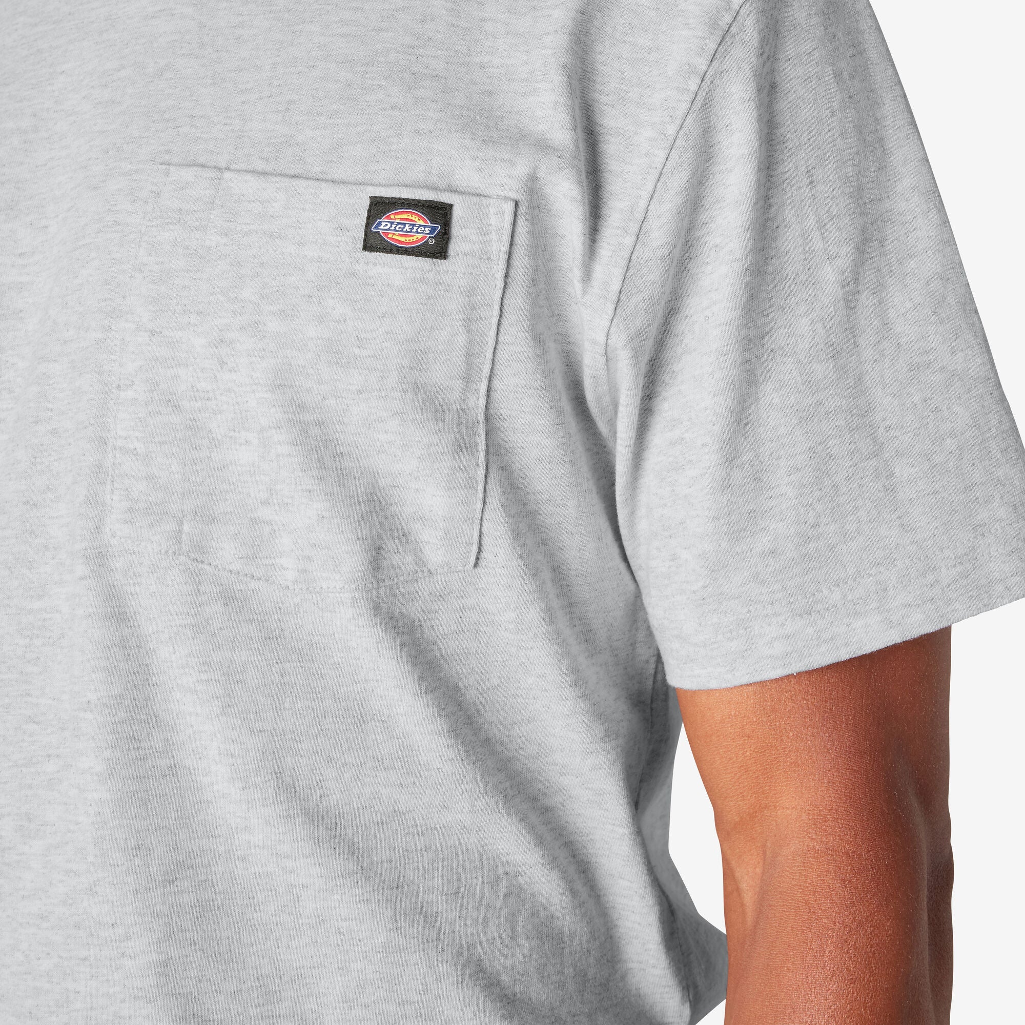 T-shirt épais à manches courtes et poche - Gris cendré (AG)