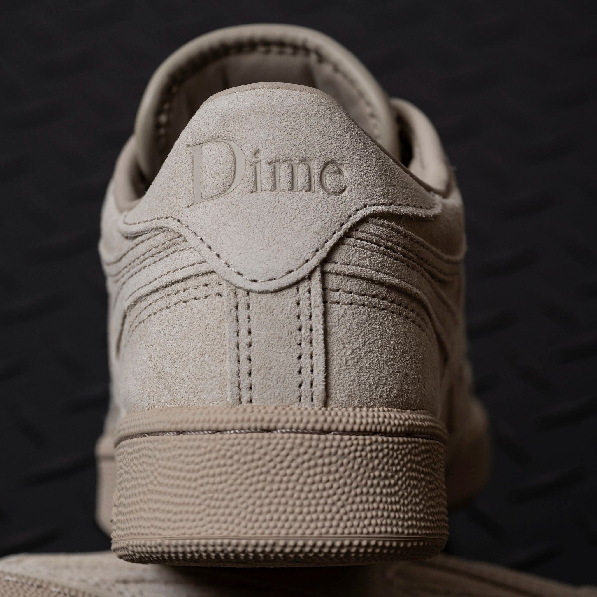 x Dime Club C Revenge - Light Sand/Gold