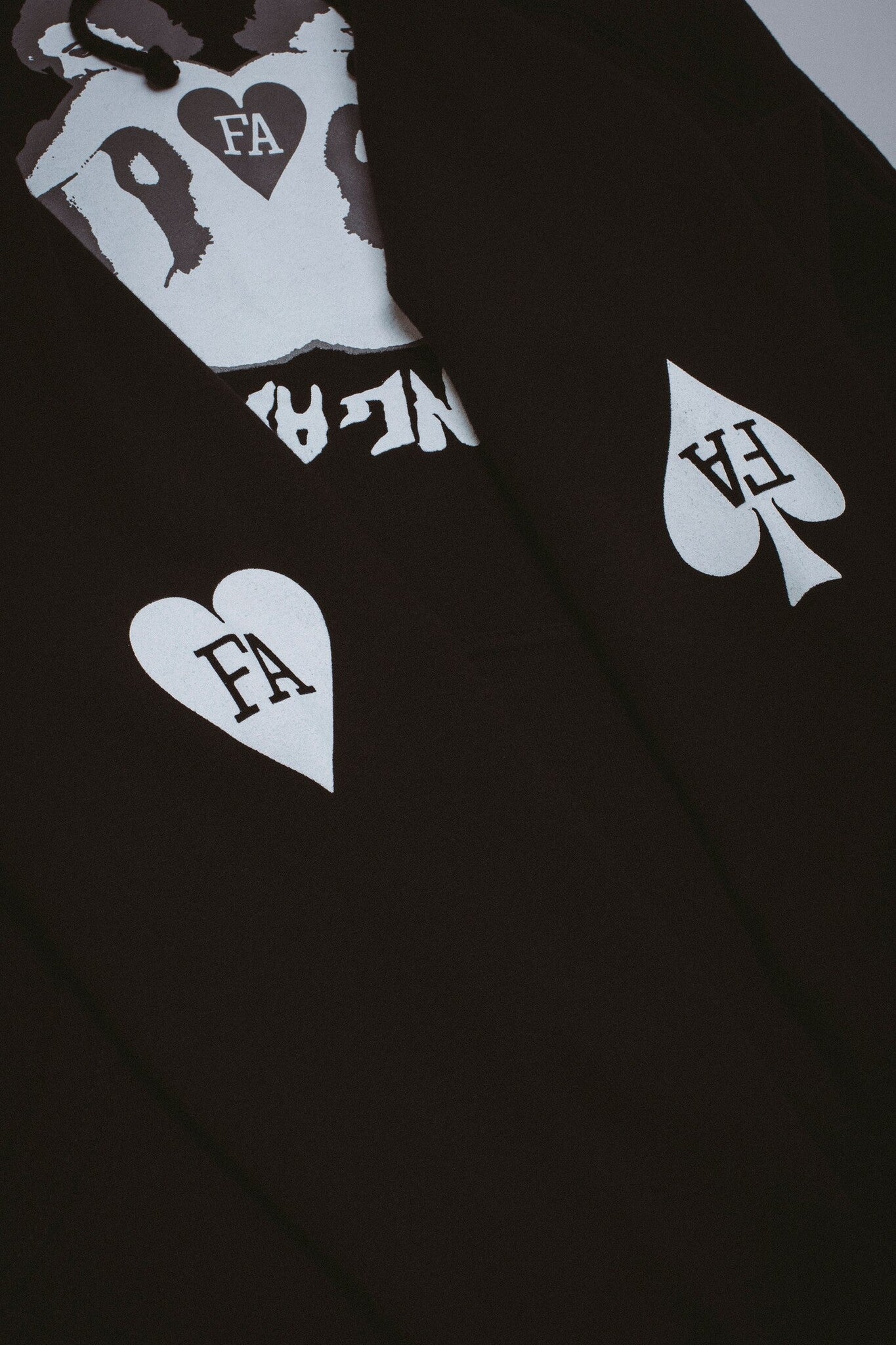 Sweat à capuche Cards - Noir