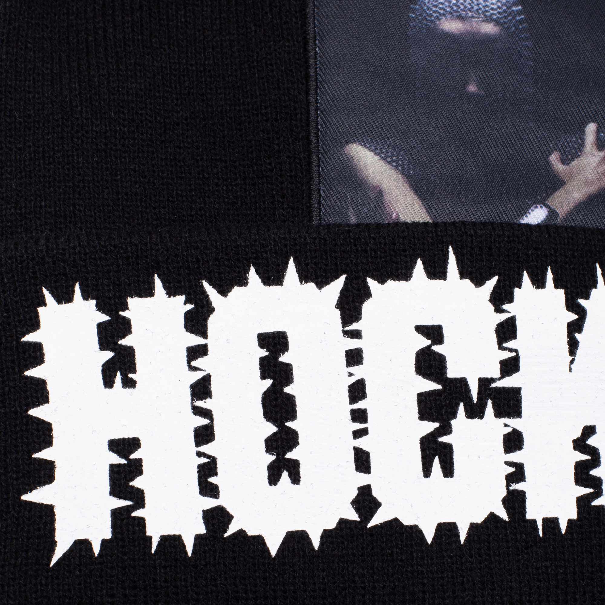2025_Hockey_QTR1_GraphicDetail_Beanies_BackCrack_Black_Detail1_2000x_9e643bdc-f5c2-4a95-96a4-f452e4d4902b.png