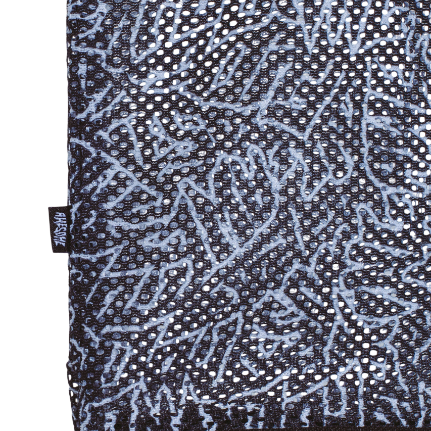 2026_FA_Spring_GraphicDetail_Accessories_MeshTote_AOP_Detail1-Photoroom.png
