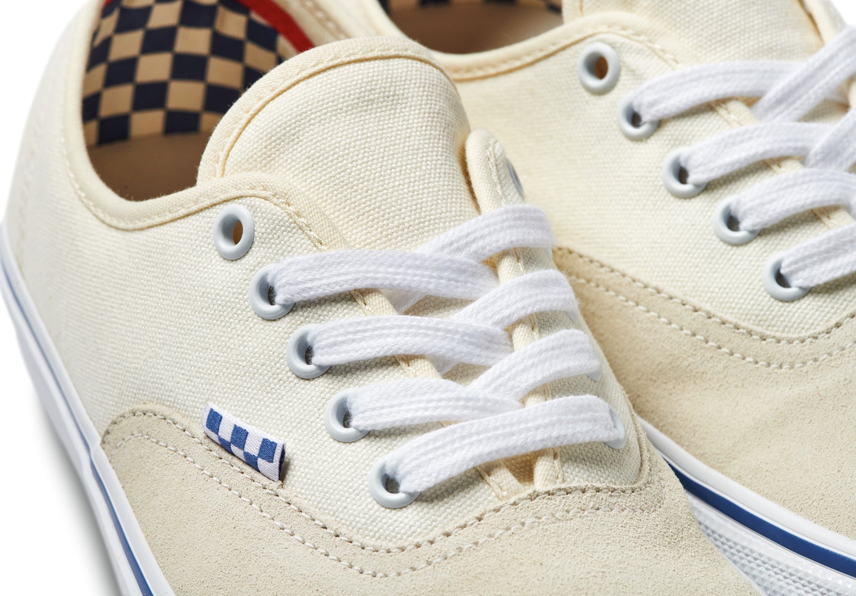 Skate Authentic - Off White