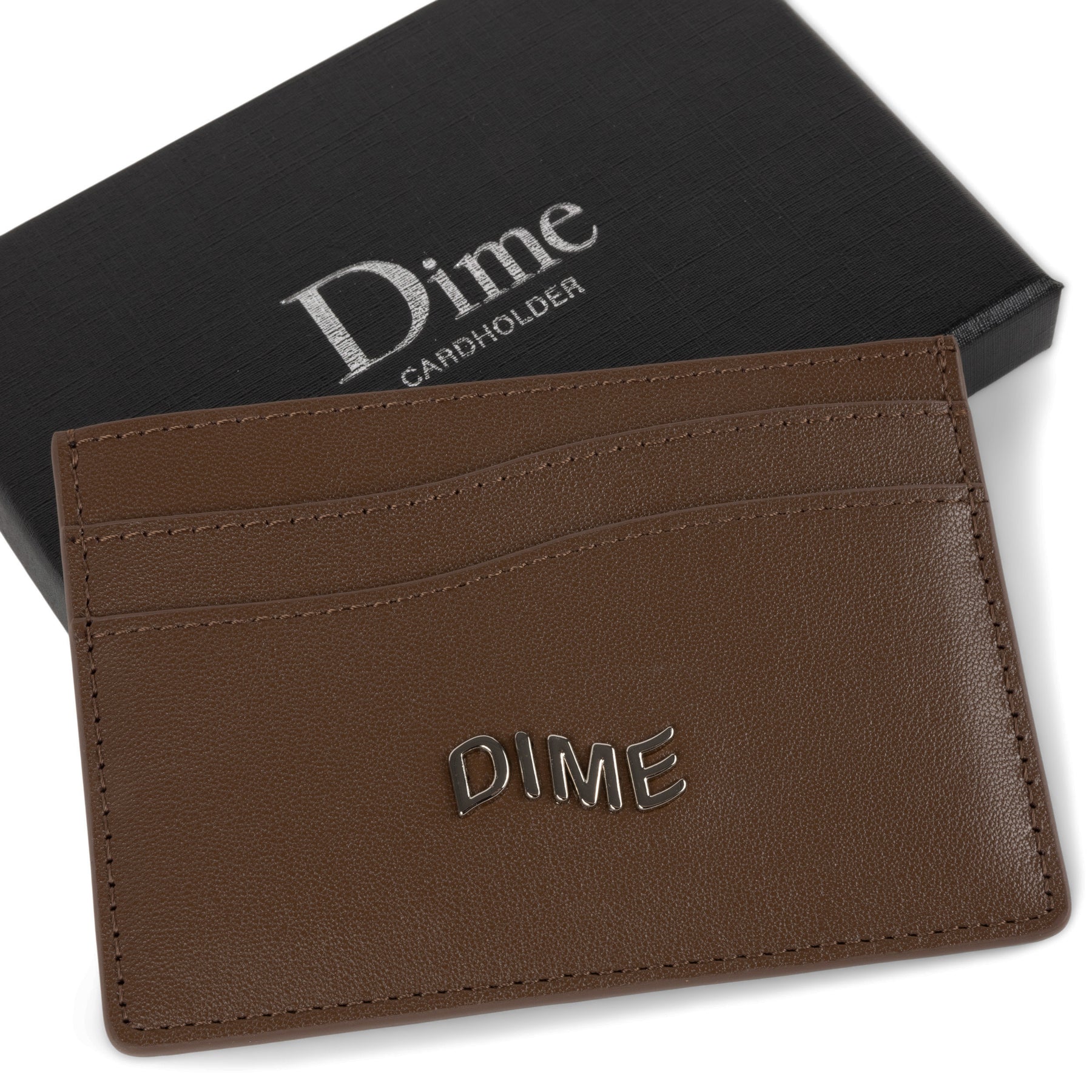 ACCESSORIES_FA25_CARDHOLDER_BROWN_PRODUCT-02_1800x1800_024bc24a-7b73-4db5-ba2c-471368046ffb.jpg