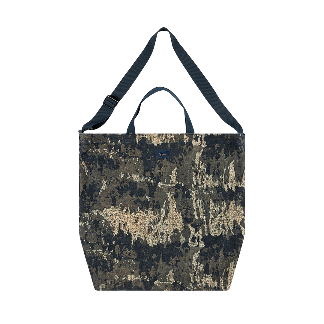 ACCESSORIES_HO25_BAG_MILITARYCAMO_PRODUCT-Photoroom.png