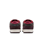 Dunk Low Pro x Riot Skateshop - Mahogany/Dark Beetroot/Team Red