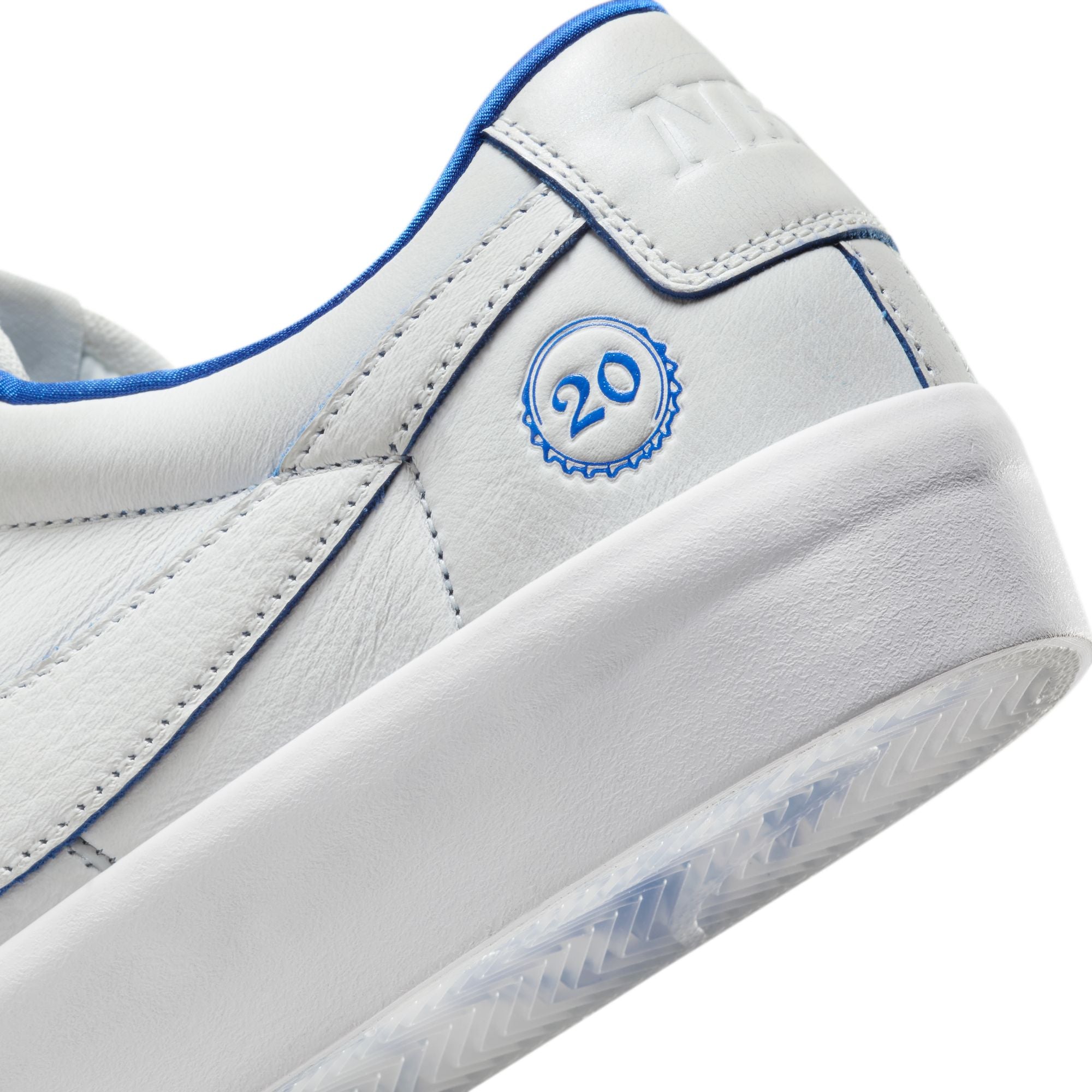 Blazer Low Pro GT Premium - Blanc Sommet/Blanc Sommet/Blanc/Royal Jeu