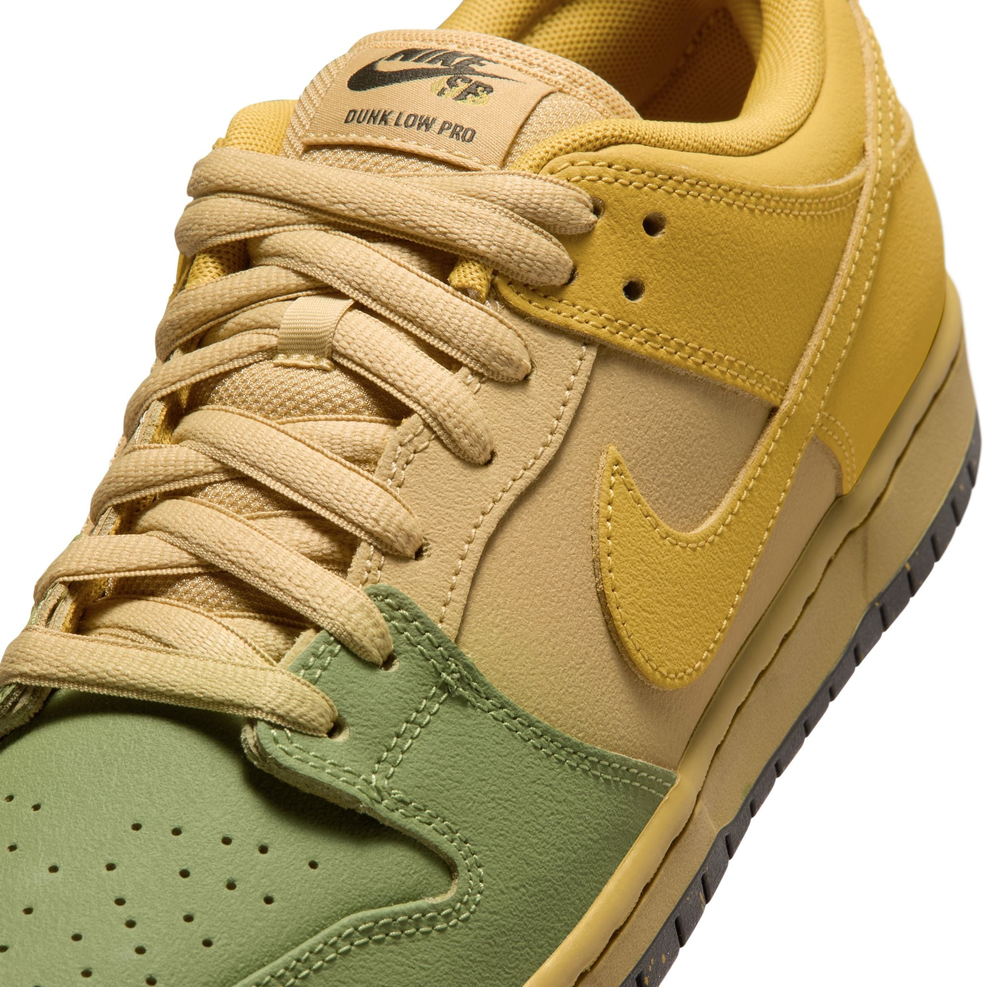 Dunk Low Pro - Saffron Quartz/Saffron Quartz-Pear