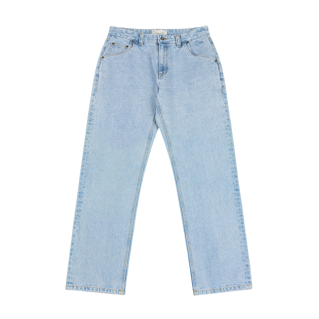 BOTTOMS_HO25_STRAIGHTDENIM_BLUEWASHED_PRODUCT.png