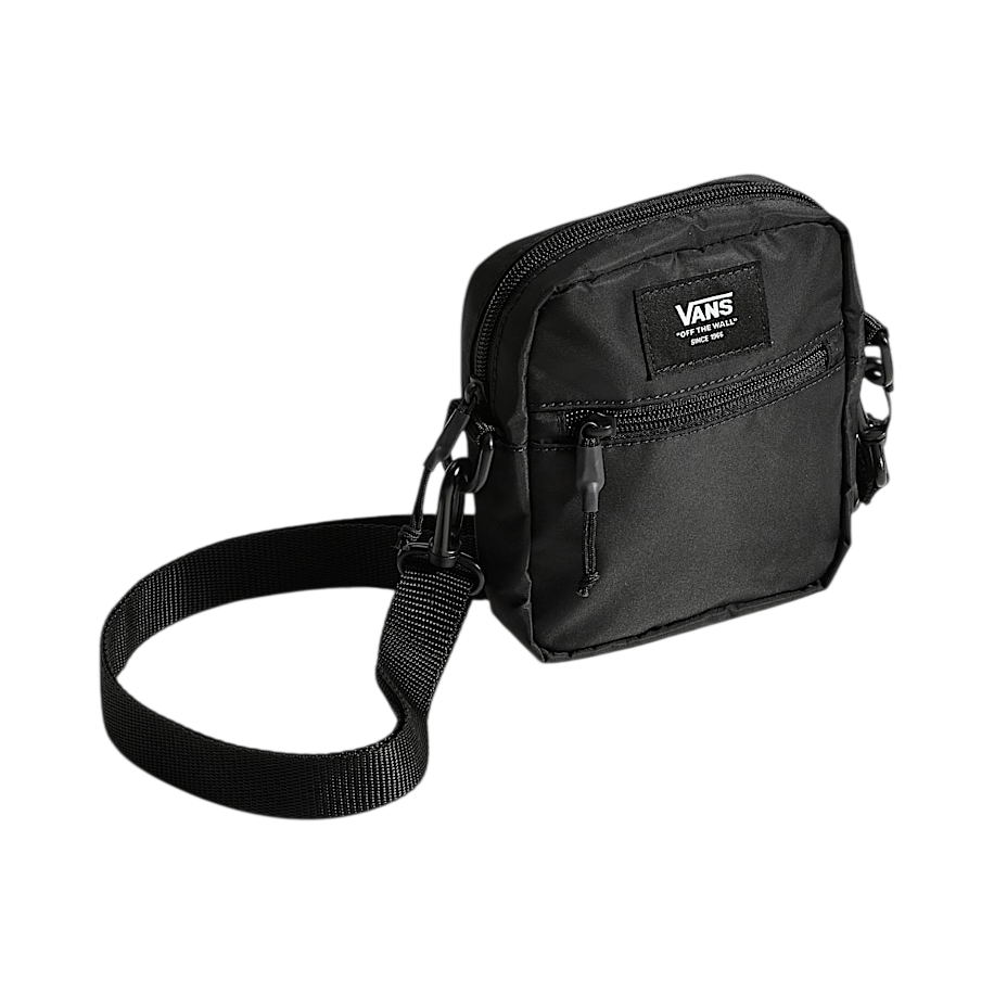 Bail-Shoulder-Bag-VANS-ALT1.png-Photoroom.png