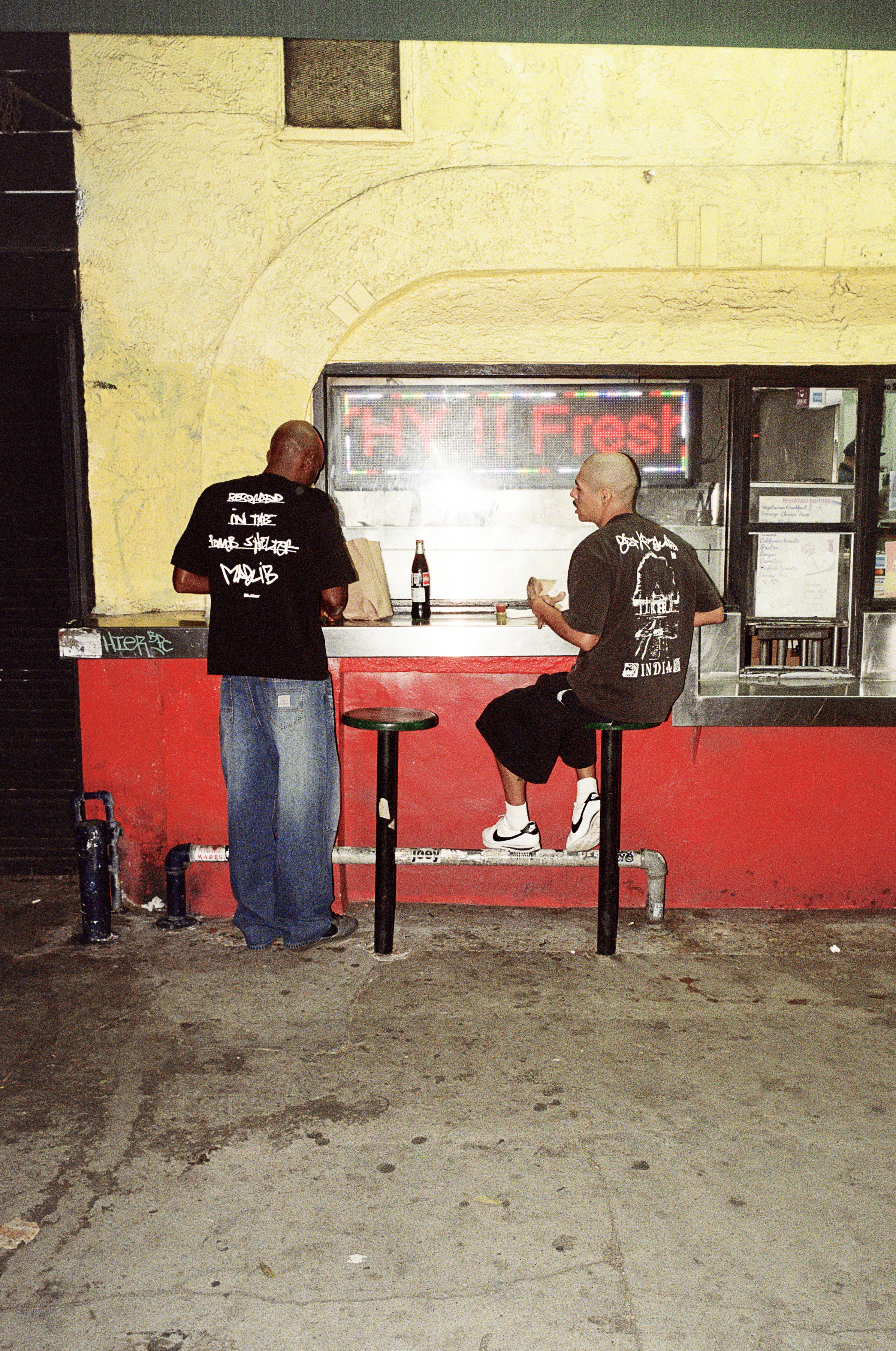 Bomb Shelter T-Shirt - Noir