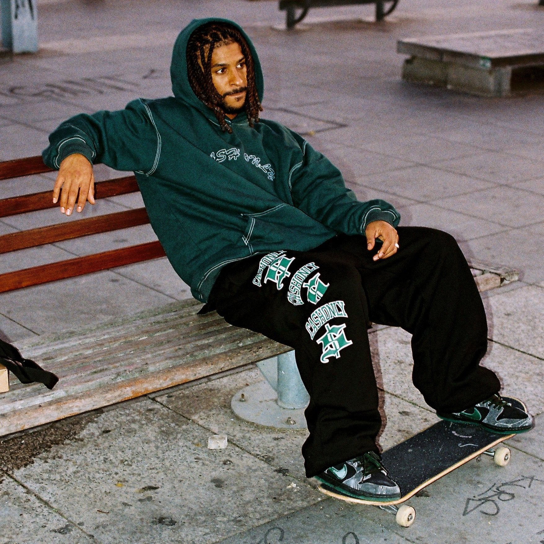 Stitch Logo Pullover Hood - Forest