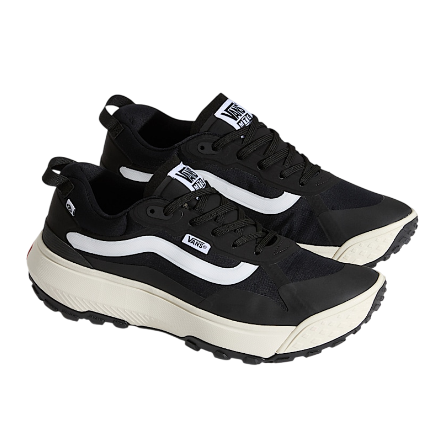 Crosspath-Shoe-VANS-Black-White-ALT1-Photoroom.png