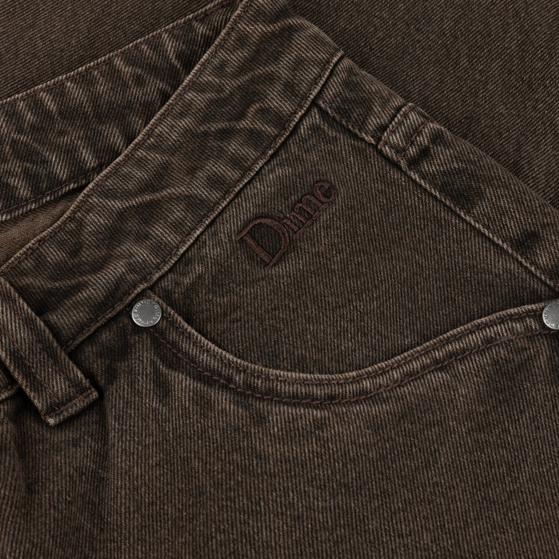 Details_ClassicRelaxedDenim_SP25D2_FadedBrown_2_1800x1800_a0514219-092b-4210-9ebe-44f8663b677d.jpg