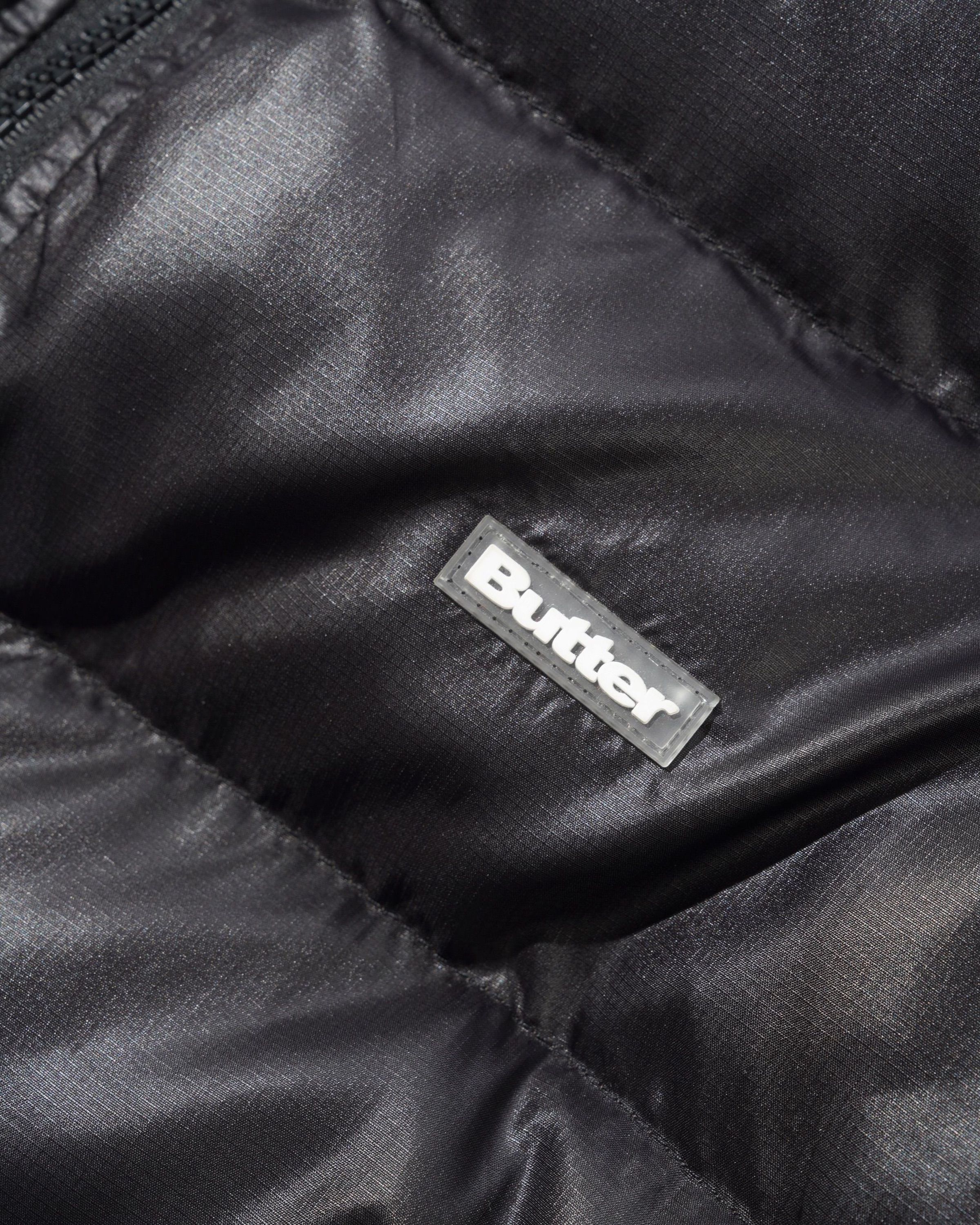 Endure Puffer Jacket - Black