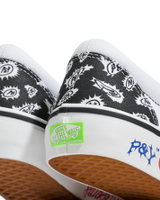 Skate Slip-On - PunkAndYo - Black/White