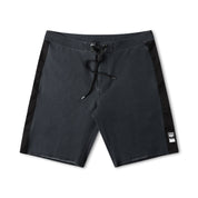 System 19" Trunk - Black