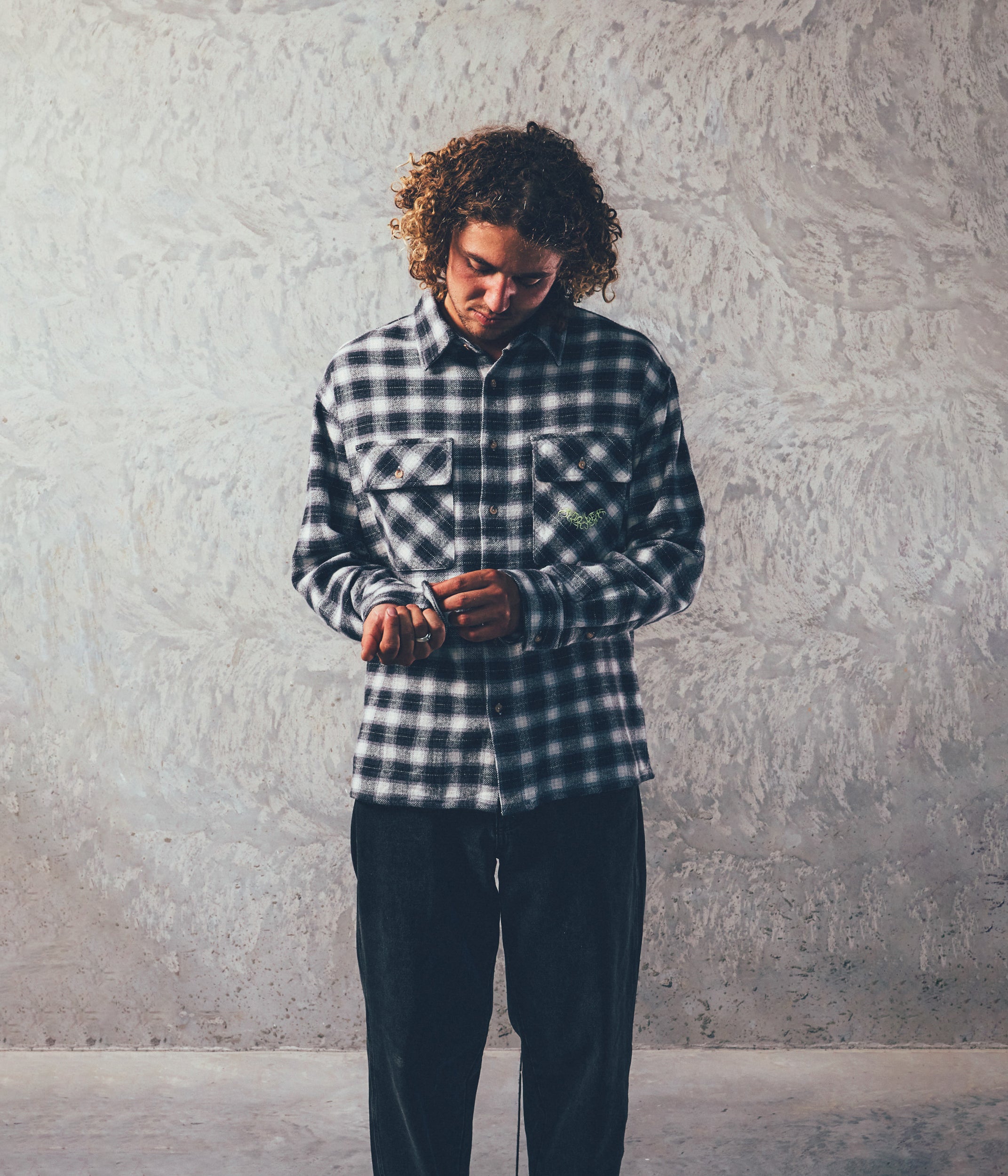 【海外限定】 LS Plaid Manners Former Shirt Skateshop Isle Palm – Black - トップス