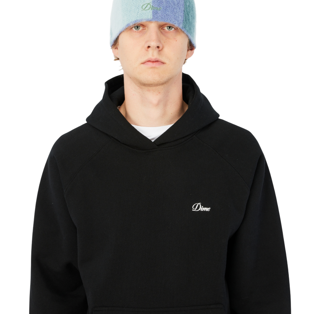 HEADWEAR_HO25_MOHAIRSKULLY_BLUEMULTI_MODEL_01.png