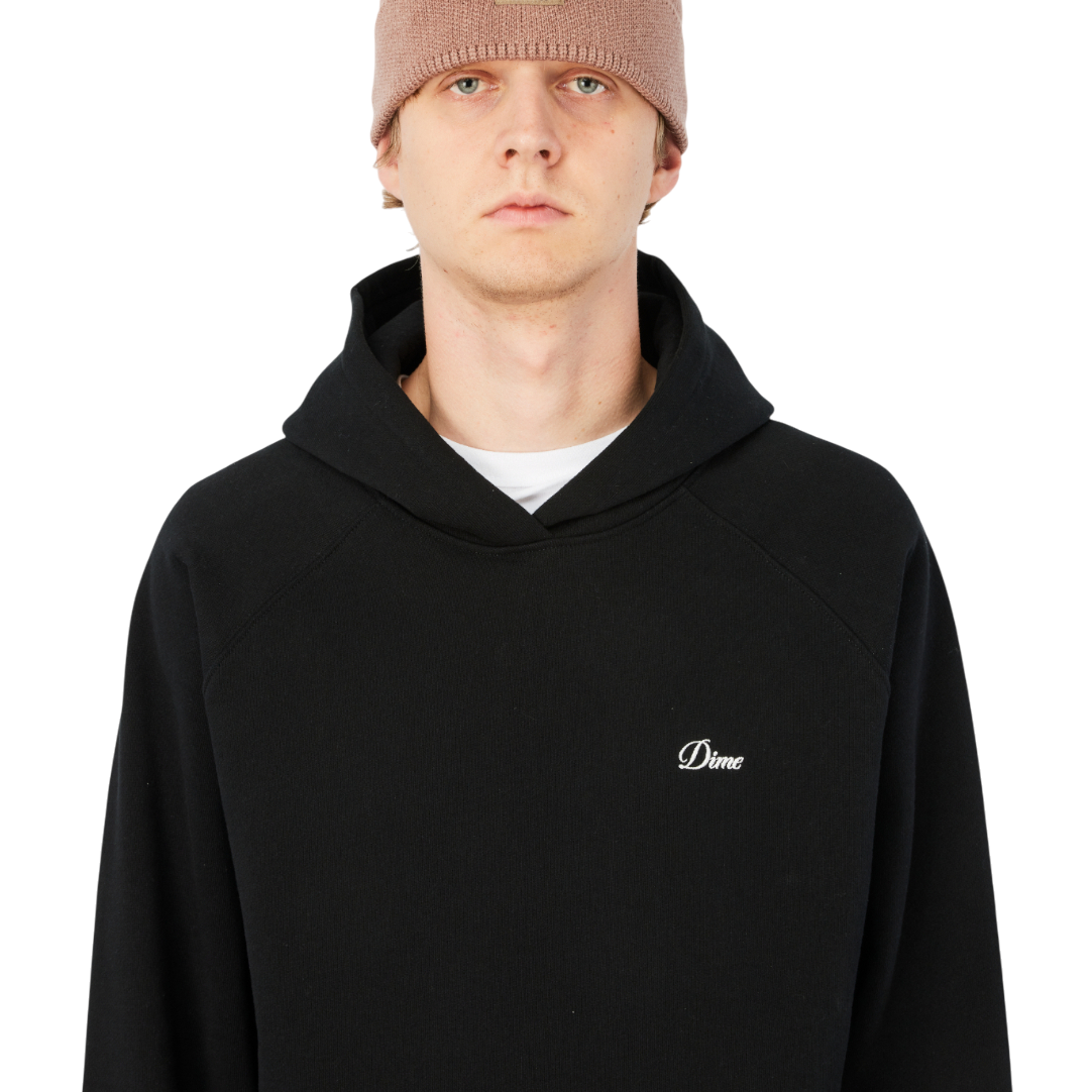 HEADWEAR_HO25_RIBBEANIE_CAMEL_MODEL_01-2.png
