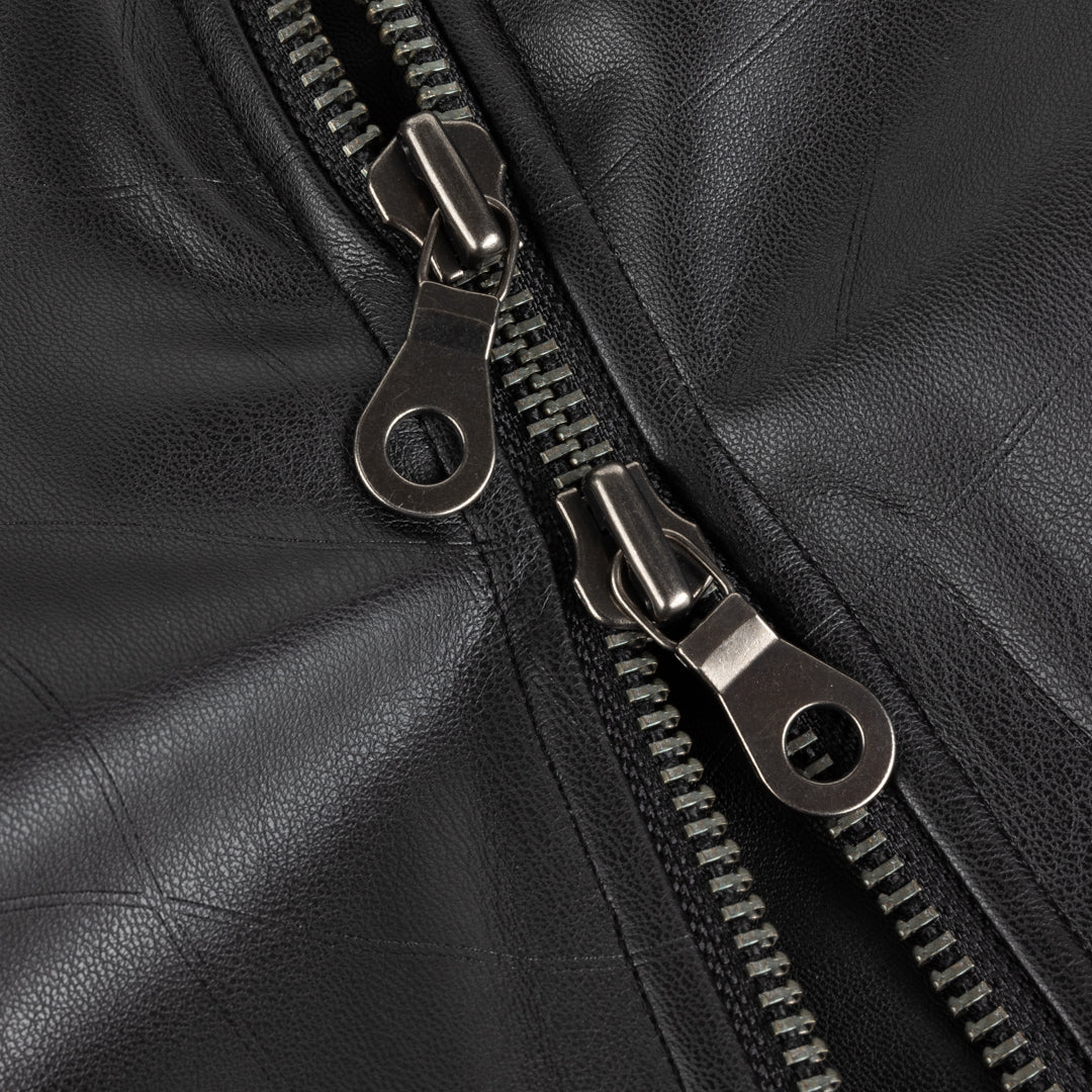 Debossed Wavy Jacket - Black