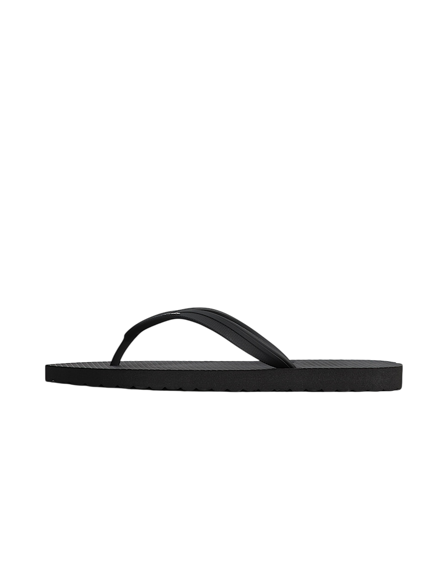Makena Sandal - Blackout