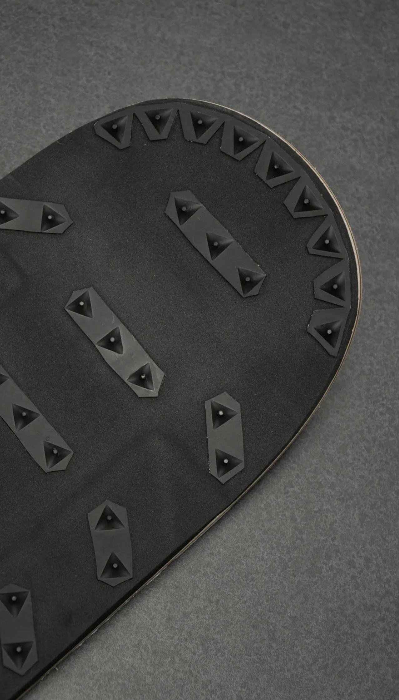 Prism Studded Grip - Noir