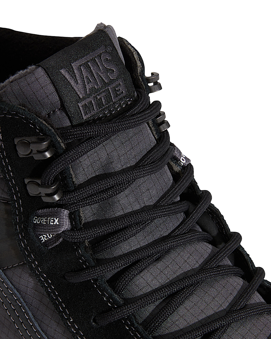 Sk8-Hi GORE-TEX Insulated Boot - Black