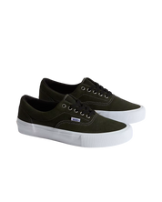 Skate Era - Obsidian Fern