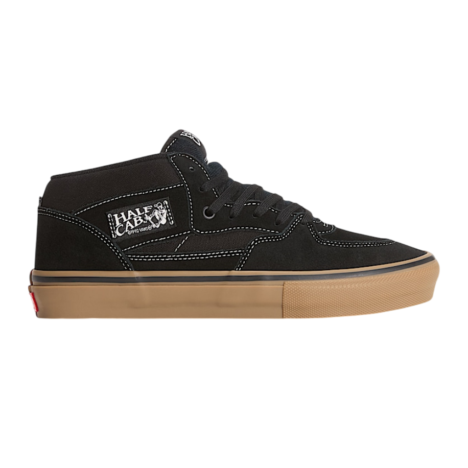 Skate-Half-Cab-Shoe-VANS-ALT5-Photoroom.png