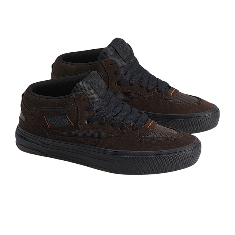 Skate-Half-Cab-Wafflecup-Shoe-VANS-ALT1.png-Photoroom.png