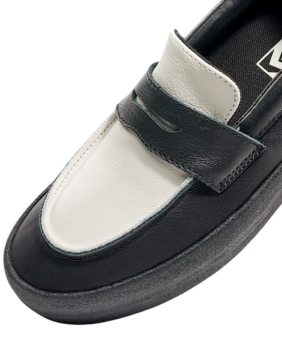 Skate Loafer - Black/White
