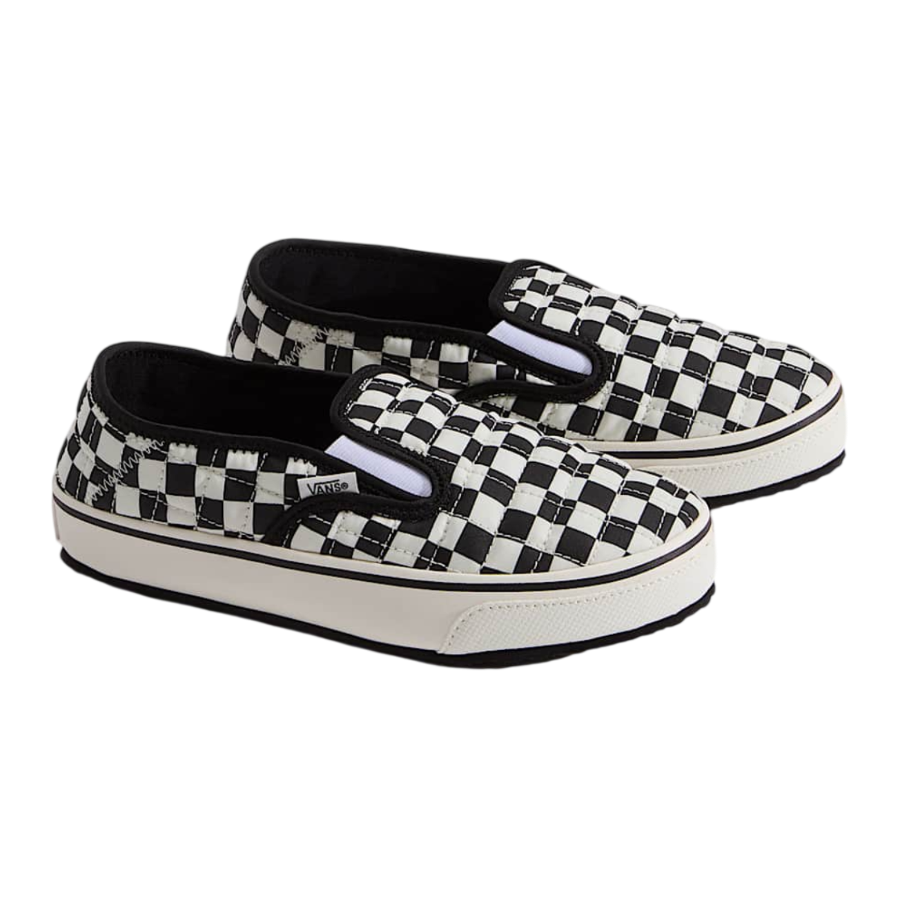 Sliper-2-Shoes-VANS-BlackWhite-ALT1-Photoroom.png