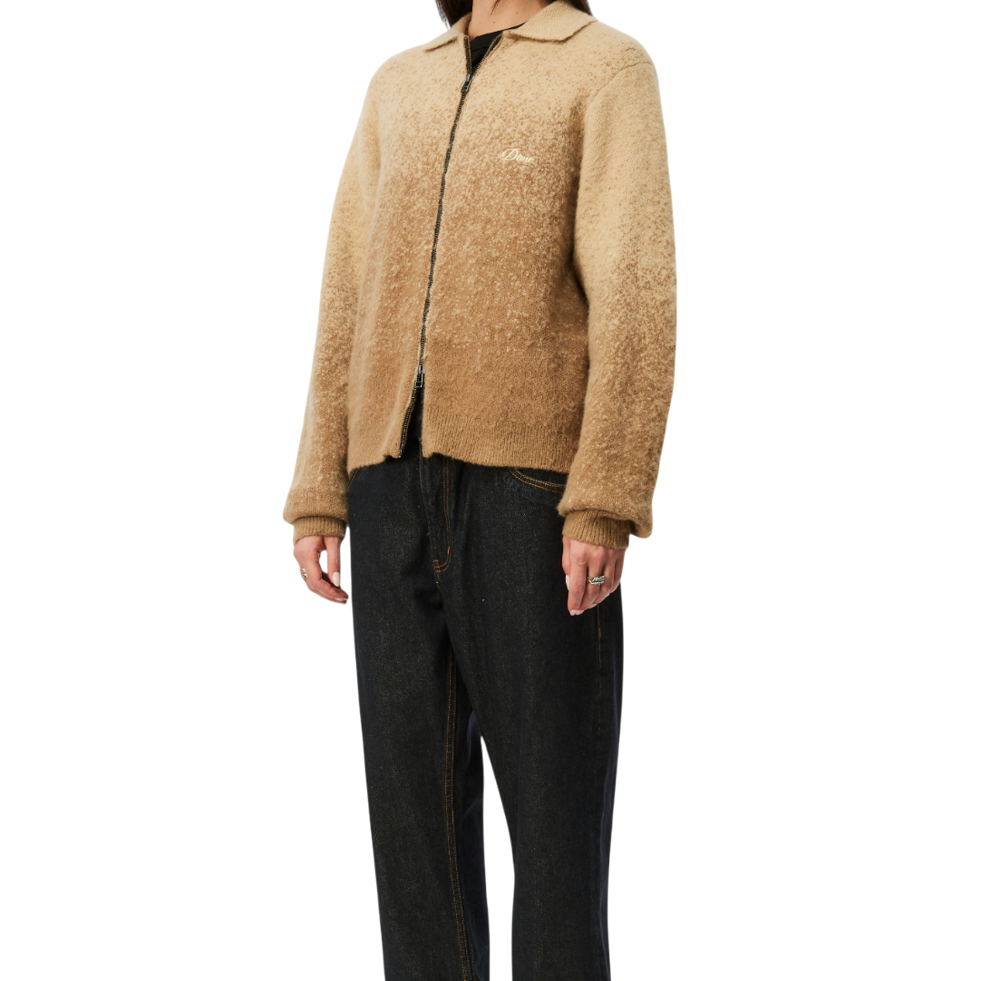 TOPS_HO25_MOHAIRKNIT_CAMEL_MODEL_01.png