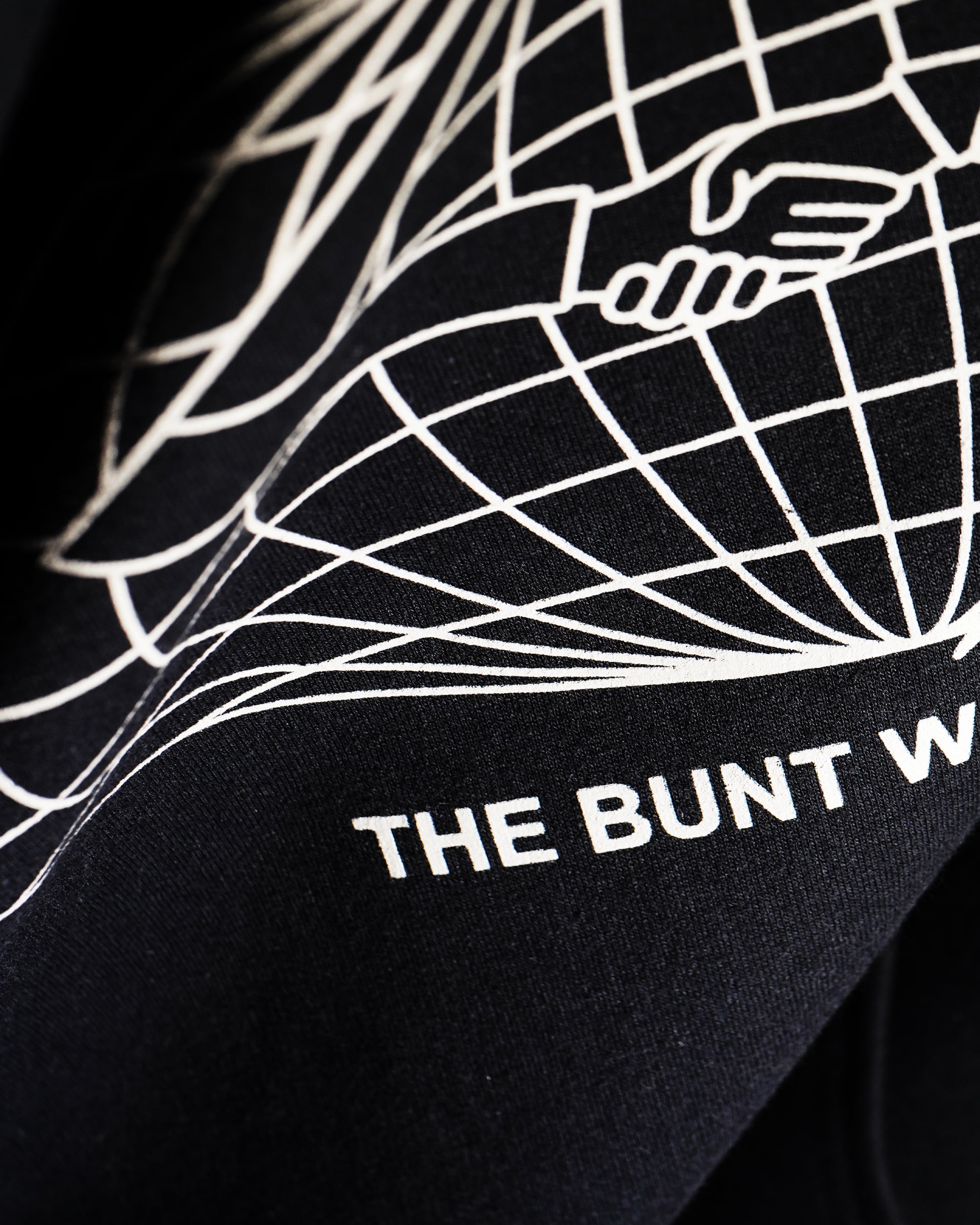 Globe Hoodie - Black