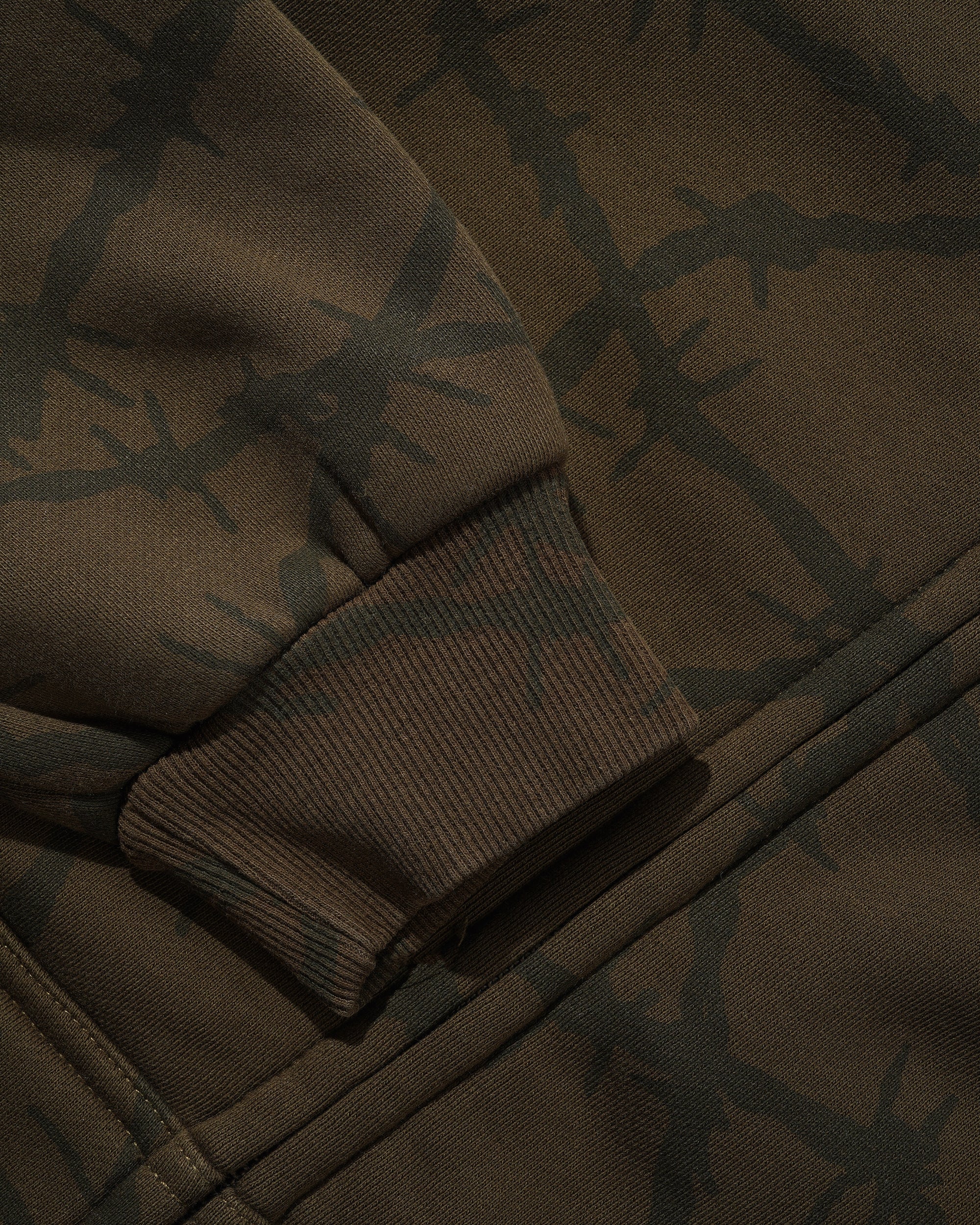 Wired Zip-Thru Hood - Fudge