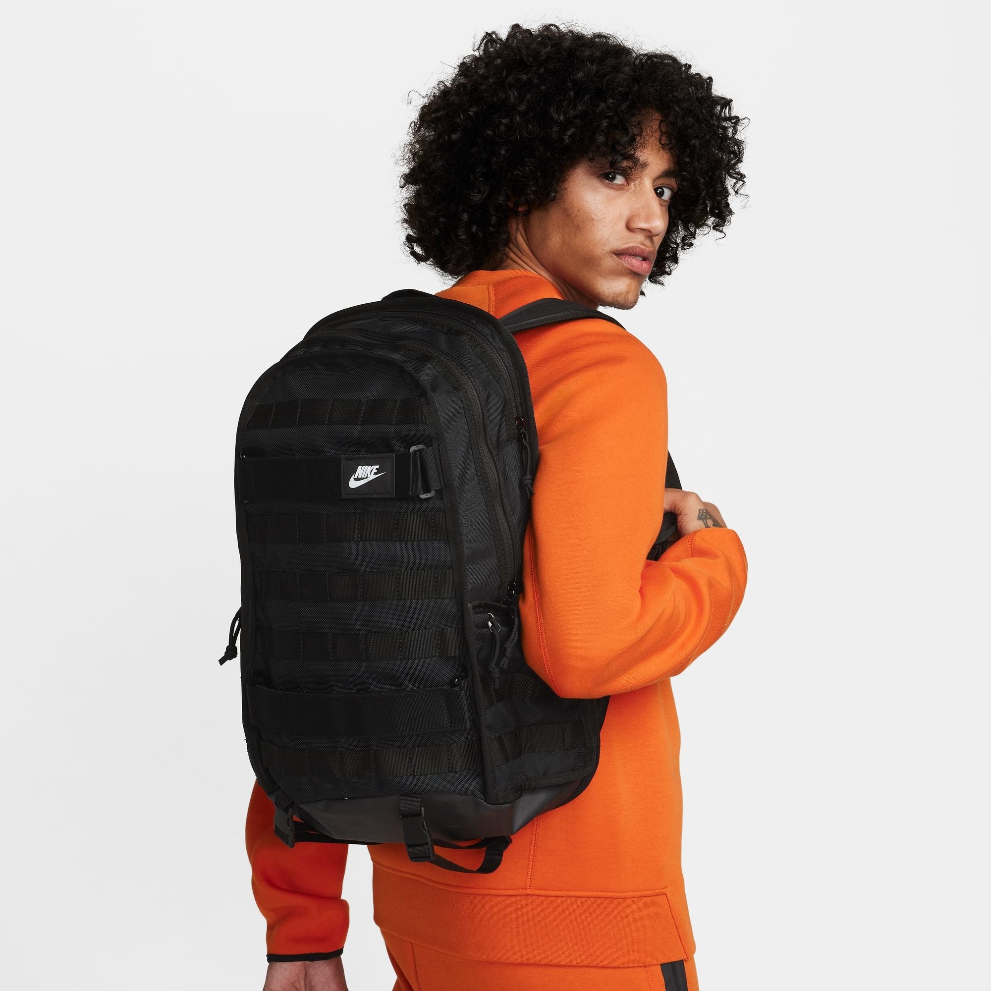 Sac à dos Sportswear RPM (26L) - Noir/Noir/Blanc