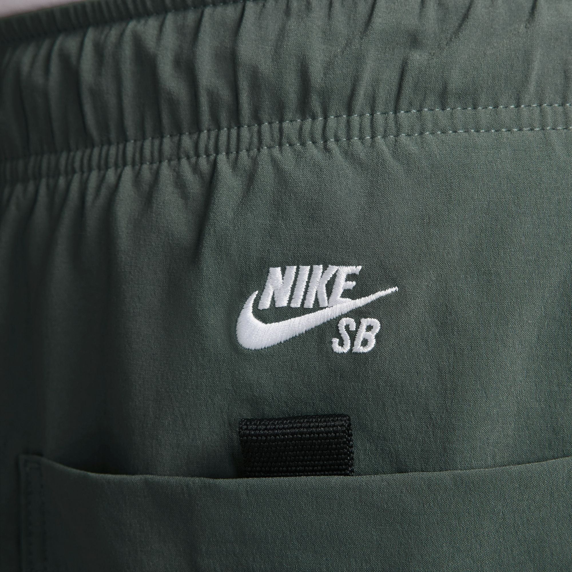 Kearny Cargo Skate Pants - Vintage Green/White