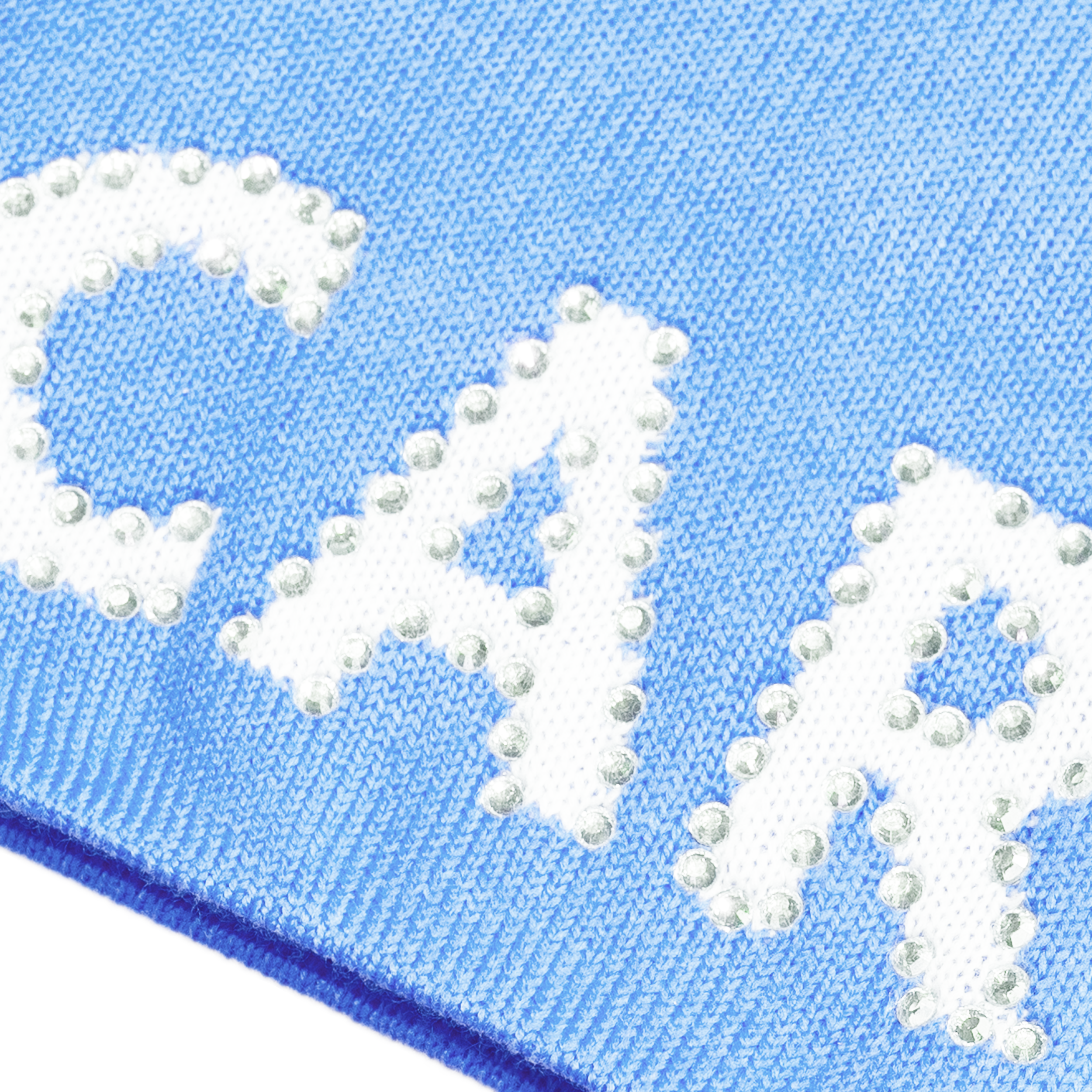 blue_beanie_2.png