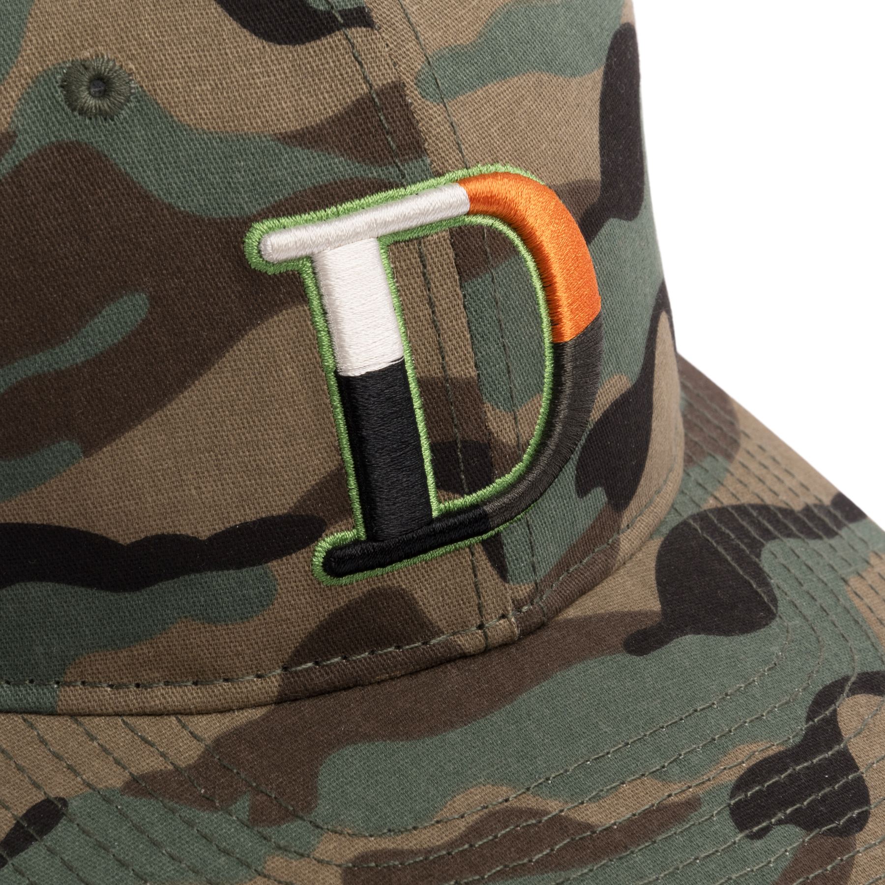 caps-fa23d2-d-camo-02-1800x1800.png