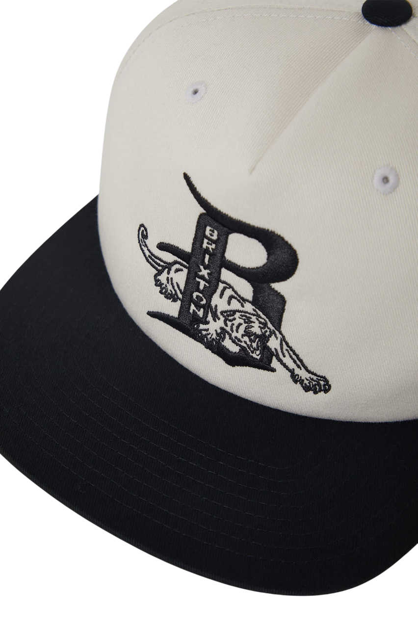 Predator Snapback - Off White/Black