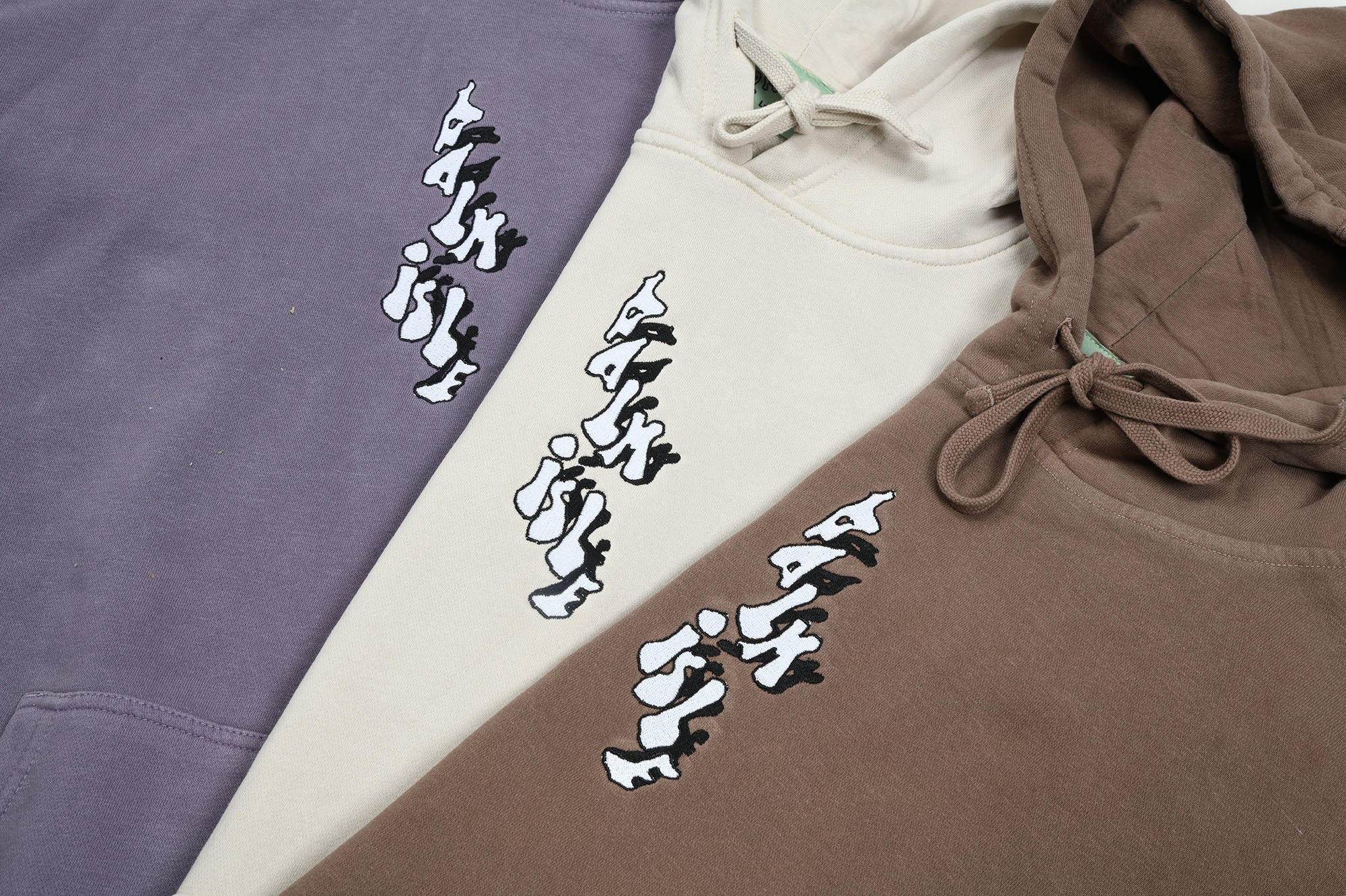 Capuche brodée Baltimore - Pigment Prune