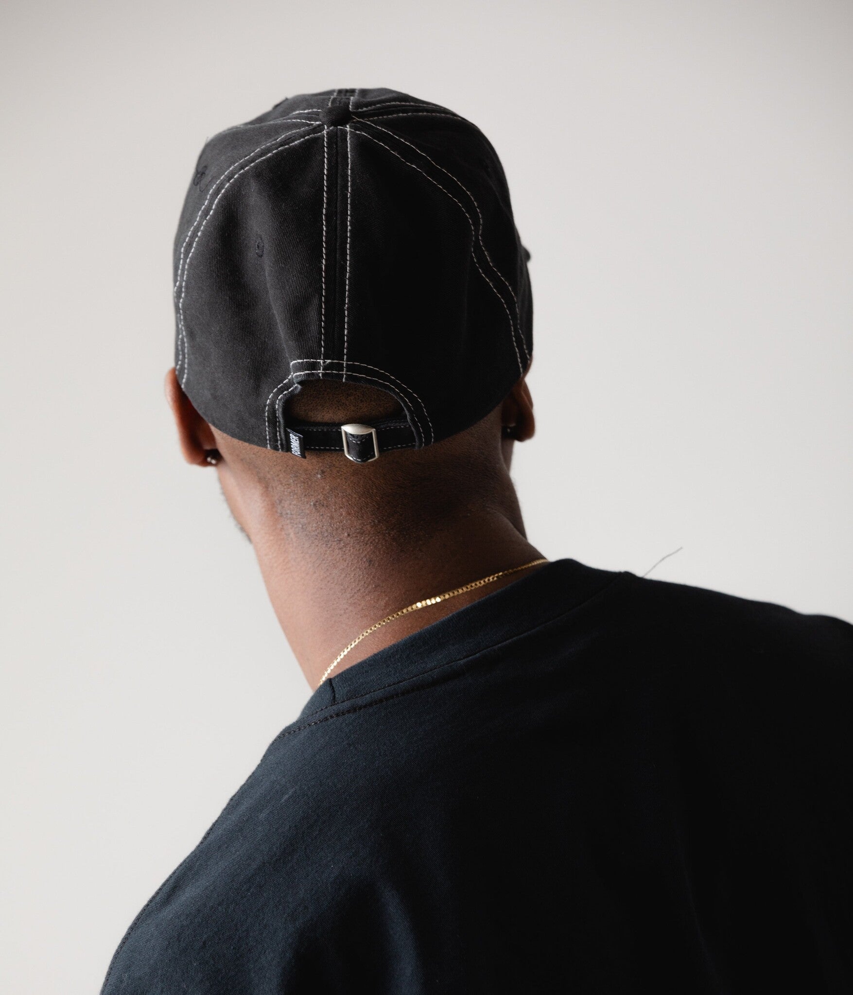 Casquette contrastée à suspension - Noir