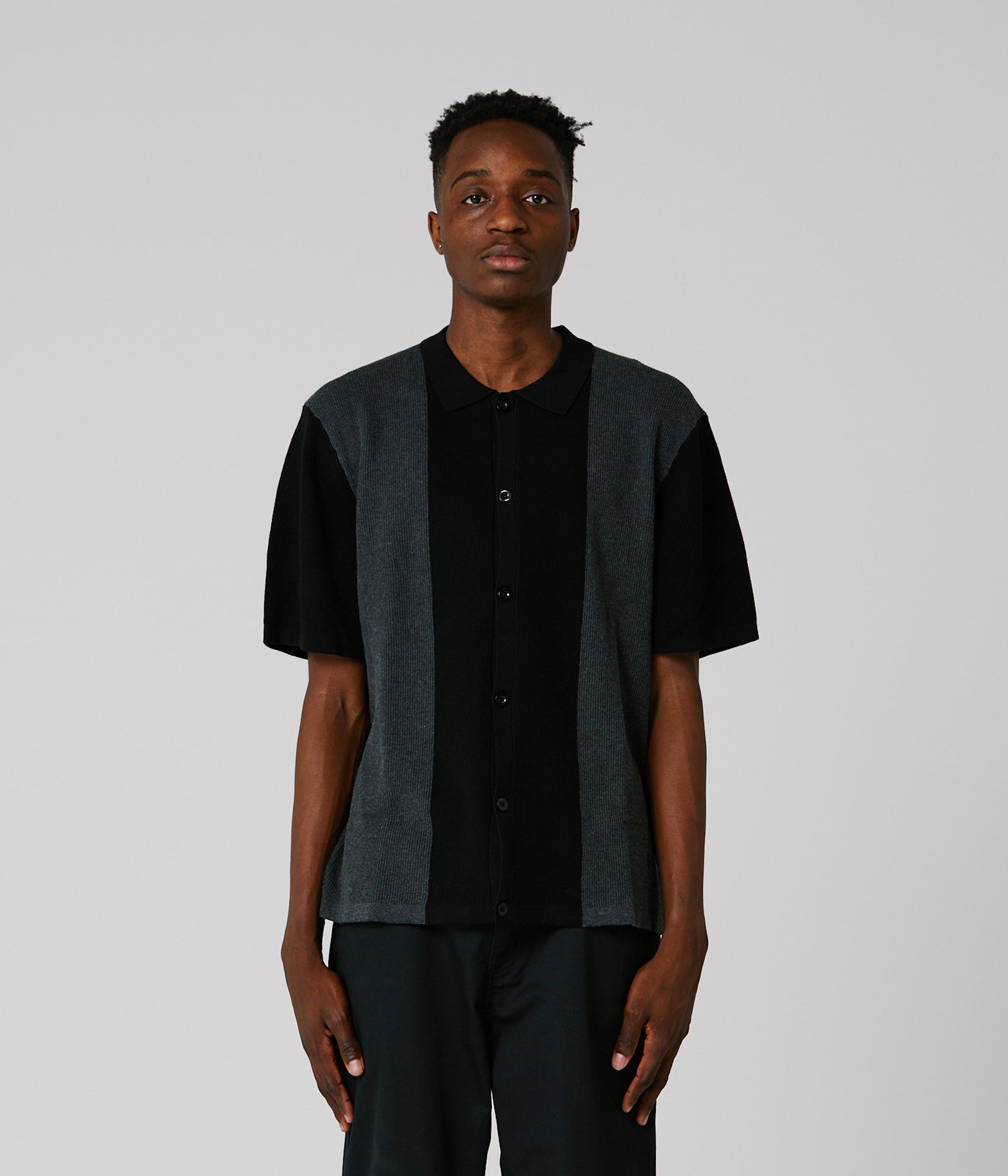 Marilyn Knit SS Shirt - Black Charcoal