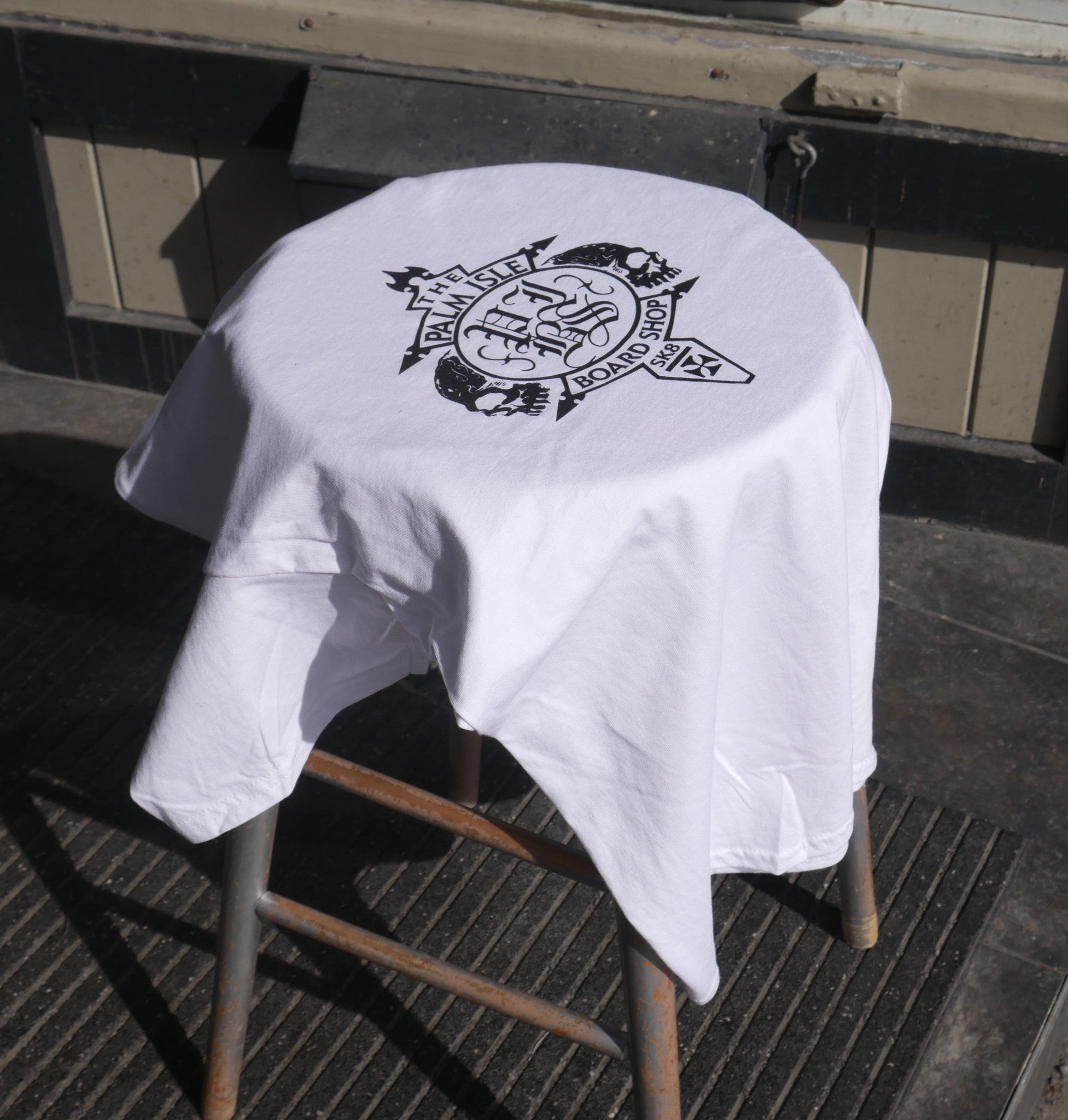 Crest T-Shirt - White