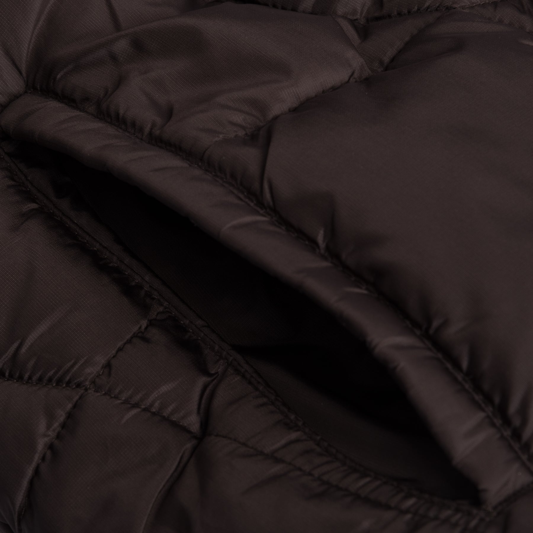 Midweight Wave Puffer Jacket - Espresso