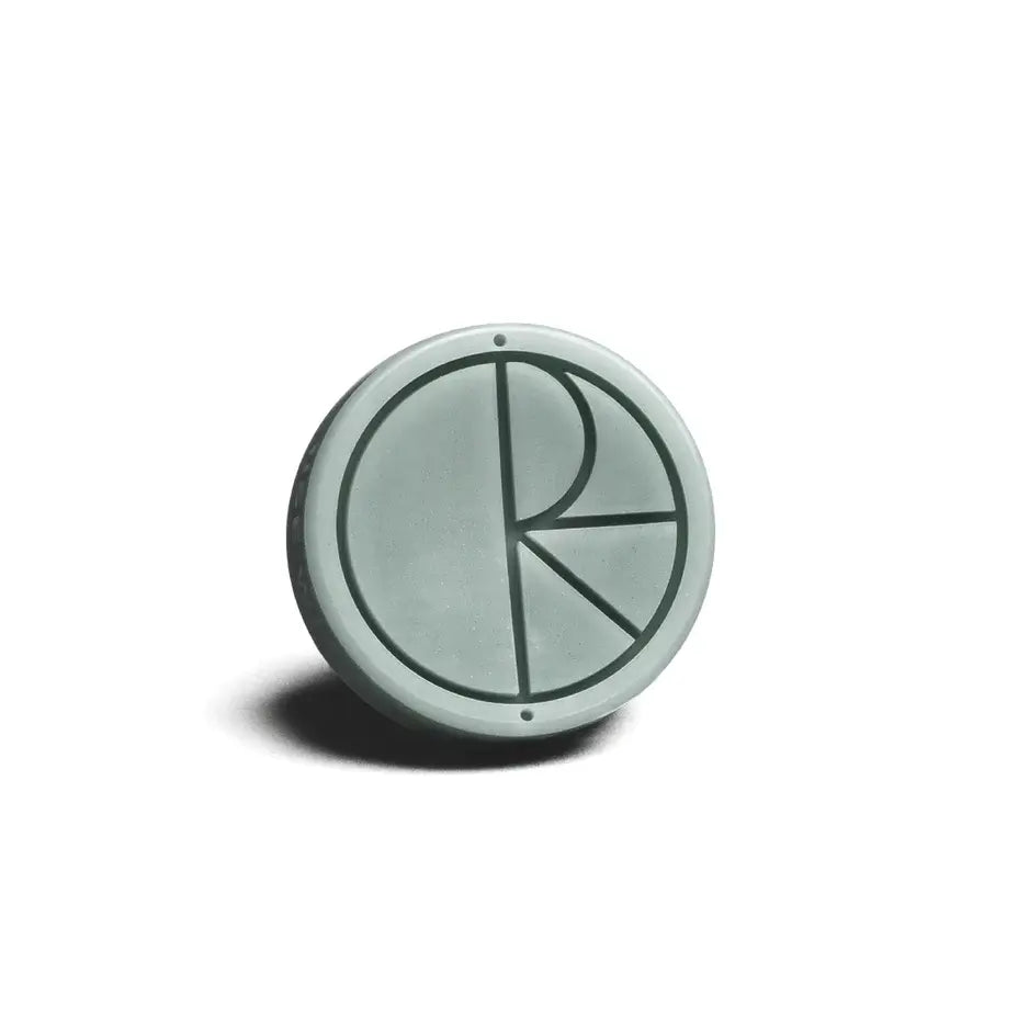 polar-skate-co-sp23-hw-skate-wax-polar-puck-use-wi_123413de-ac6b-4cdd-bdbe-45d92220f8dc.webp