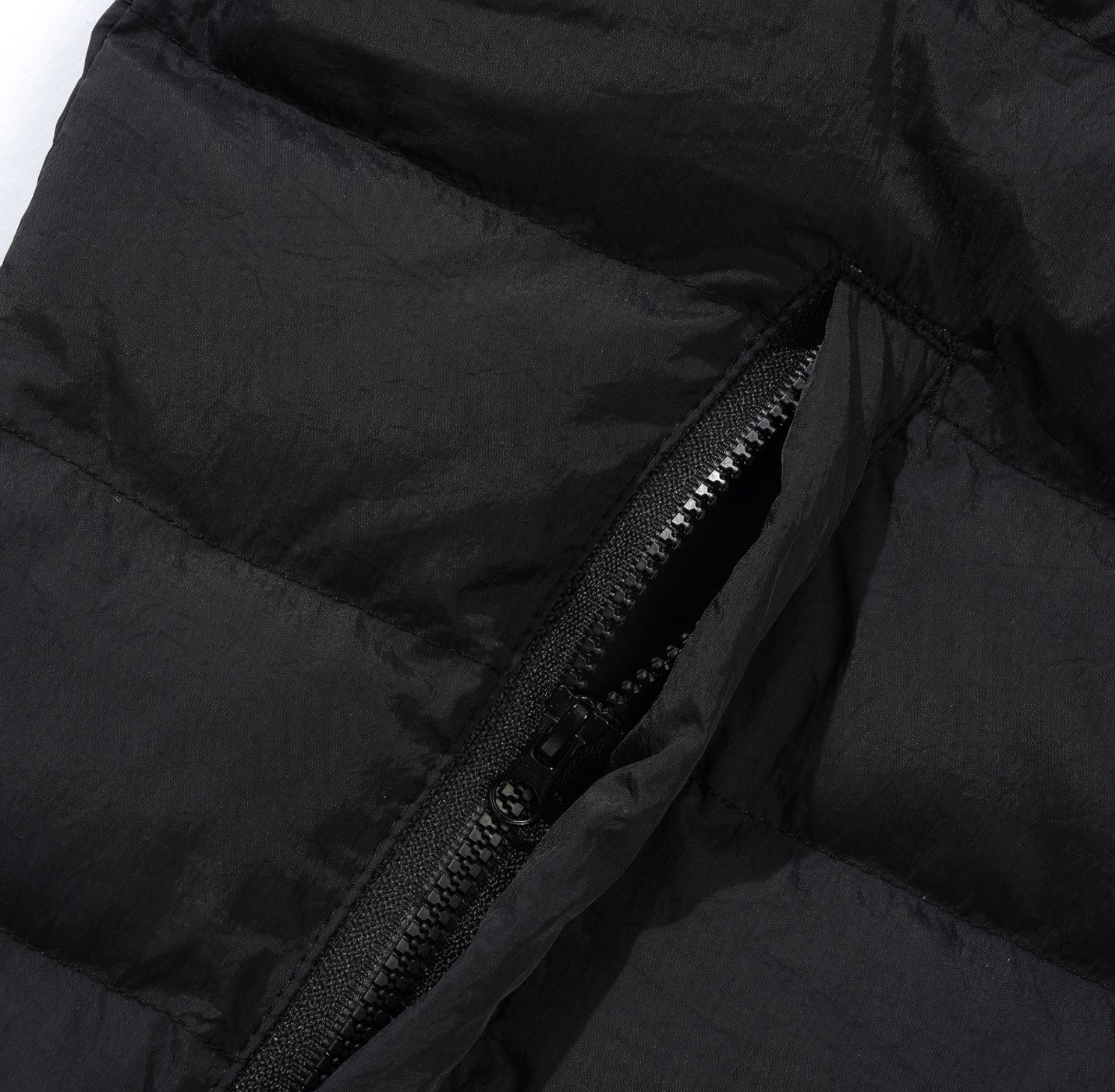 Hooded Puffer Jacket - Black